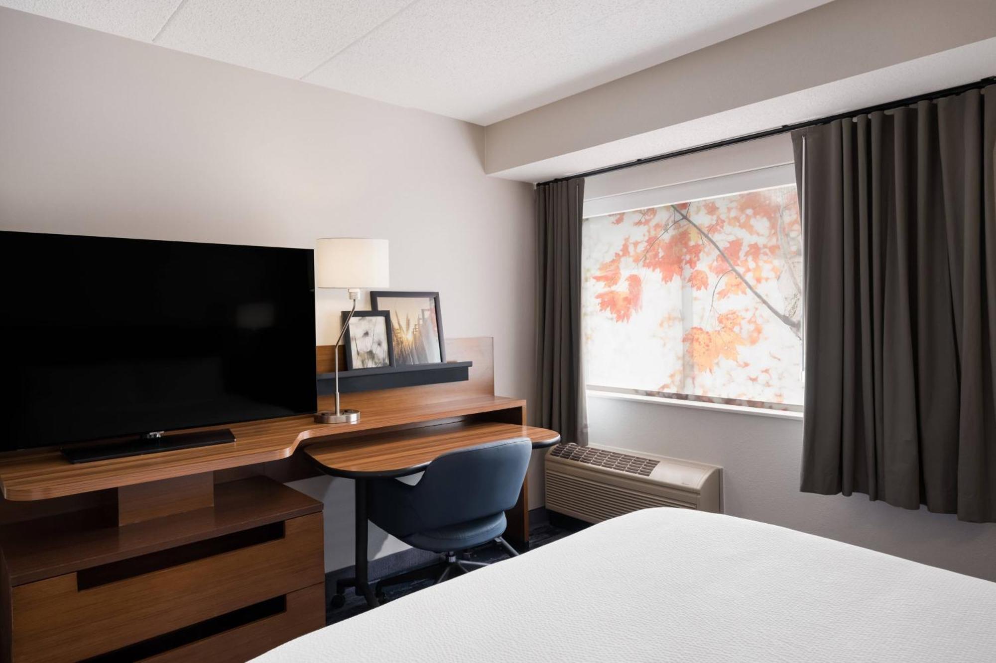 Fairfield Inn By Marriott Amesbury Dış mekan fotoğraf