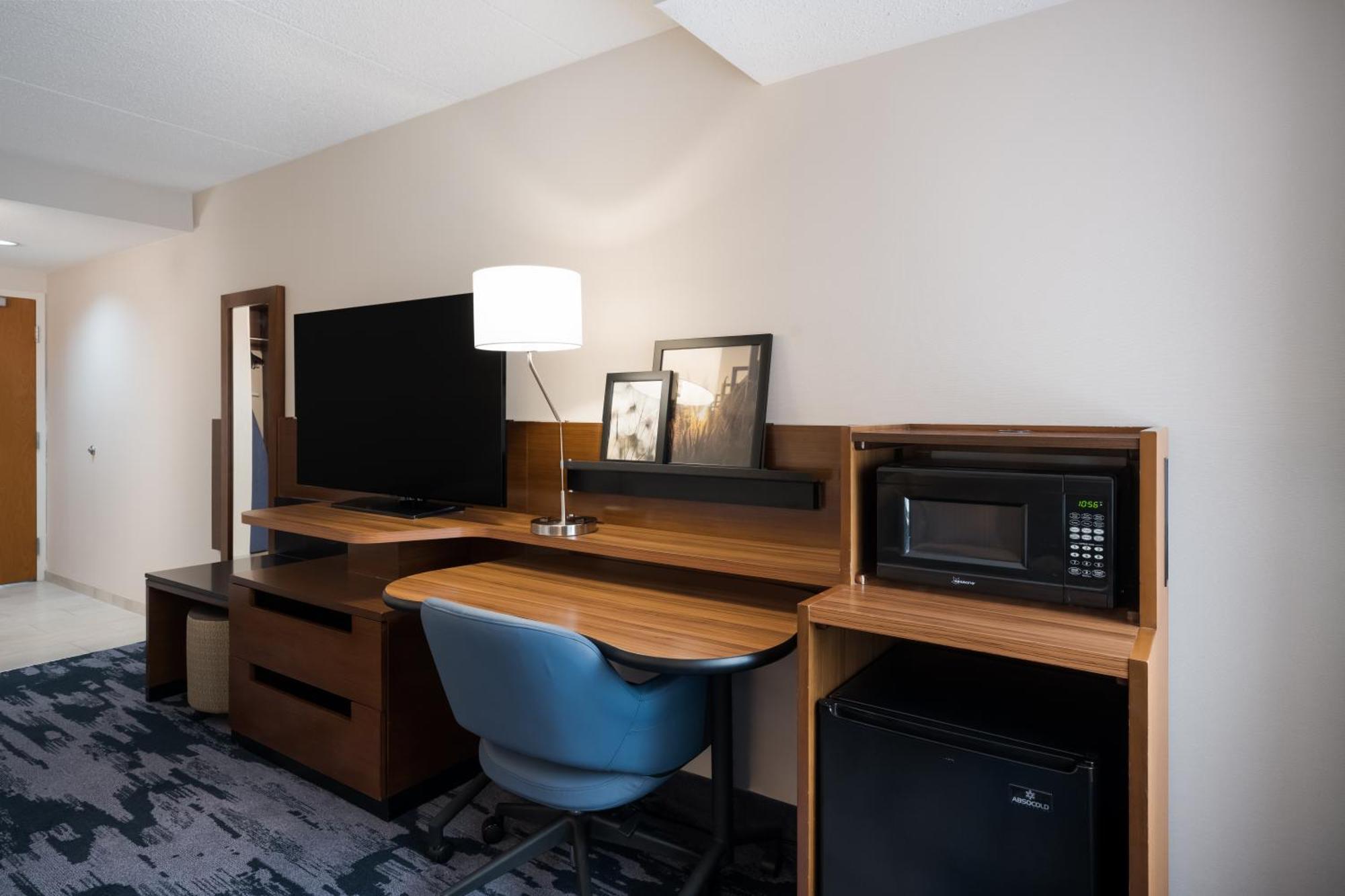 Fairfield Inn By Marriott Amesbury Dış mekan fotoğraf