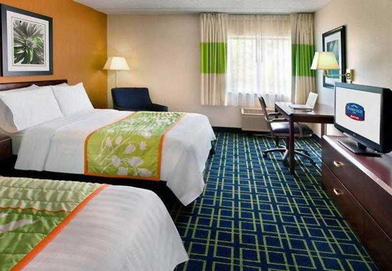 Fairfield Inn By Marriott Amesbury Dış mekan fotoğraf