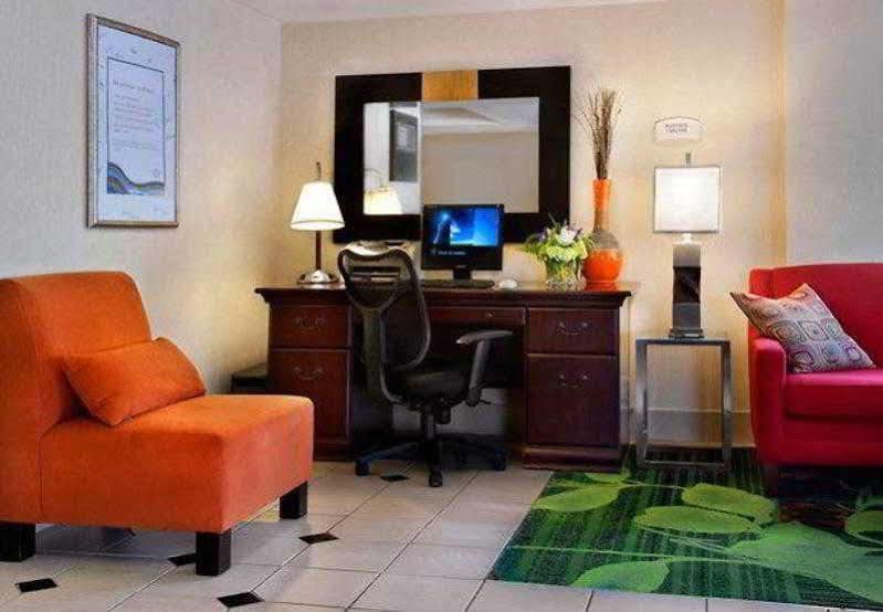 Fairfield Inn By Marriott Amesbury Dış mekan fotoğraf